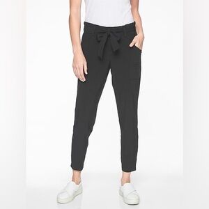 Athleta Skyline Pants Black Paperbag Tie Belt Lightweight Casual